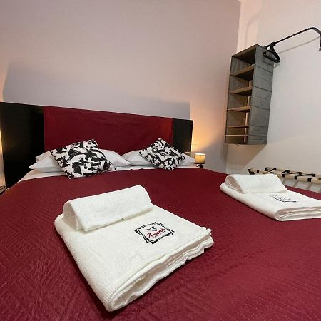 A Bone Guest House Catane Extérieur photo