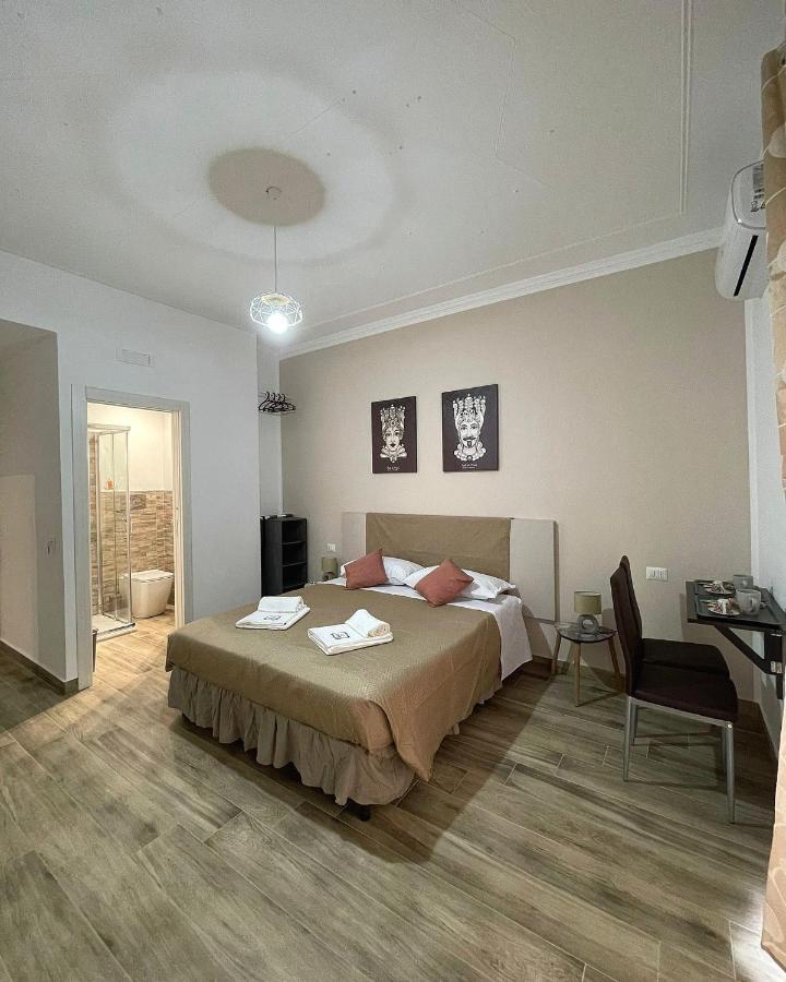 A Bone Guest House Catane Extérieur photo