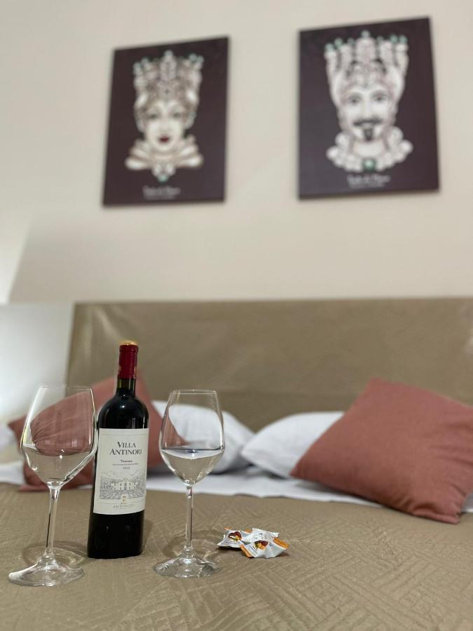 A Bone Guest House Catane Extérieur photo